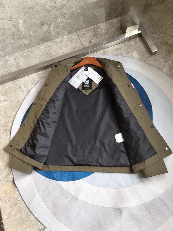 Can*a Go*e jacket-007