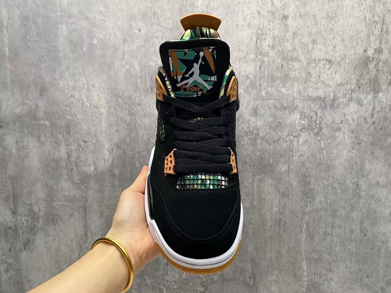 Air Jordan 4 Retro-042