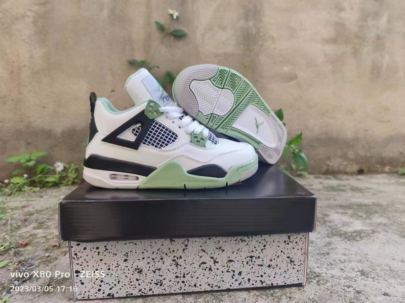 Air Jordan 4 Retro-061