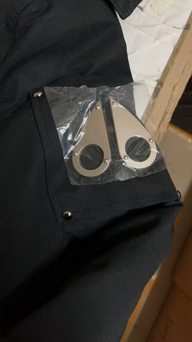 Moose Knuckles Coat-019