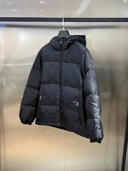 G*u*i coat-004
