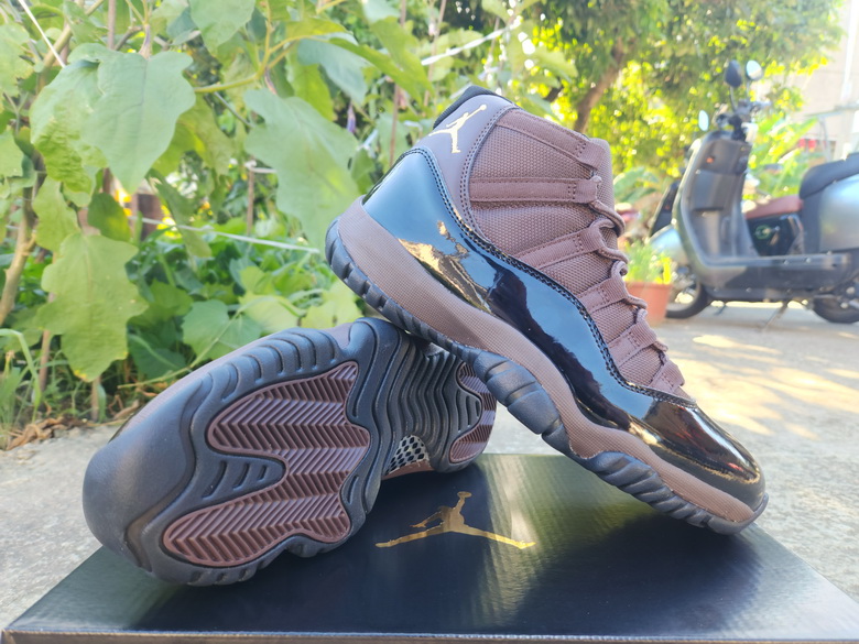 Air Jordan 11 Retro-021