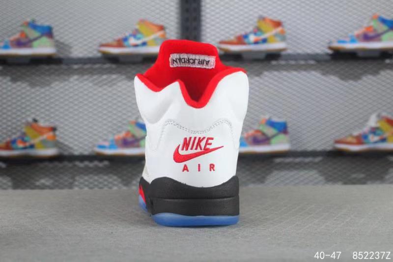 Air Jordan 5 Retro-029
