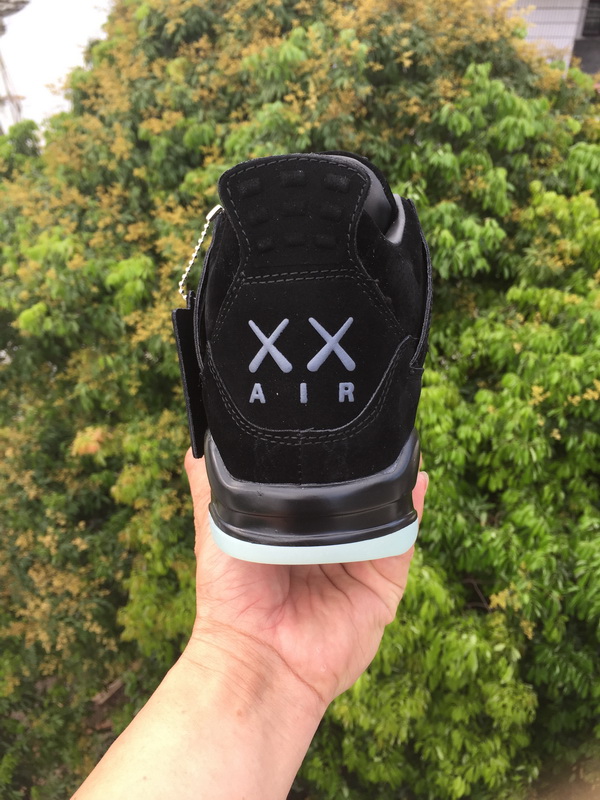 Air Jordan 4 Retro-126