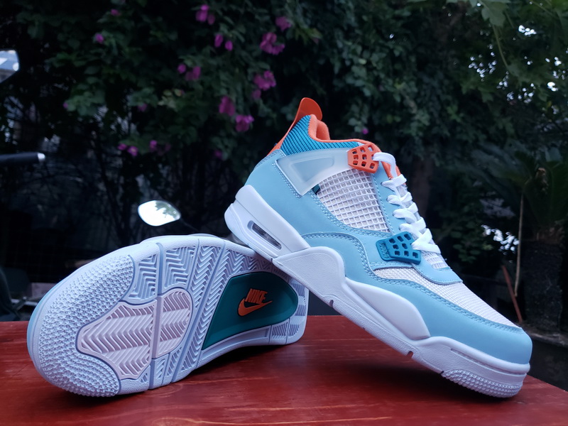 Air Jordan 4 Retro-132