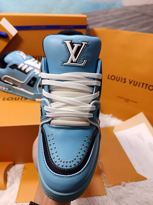 LV Shoes(AAA)-985