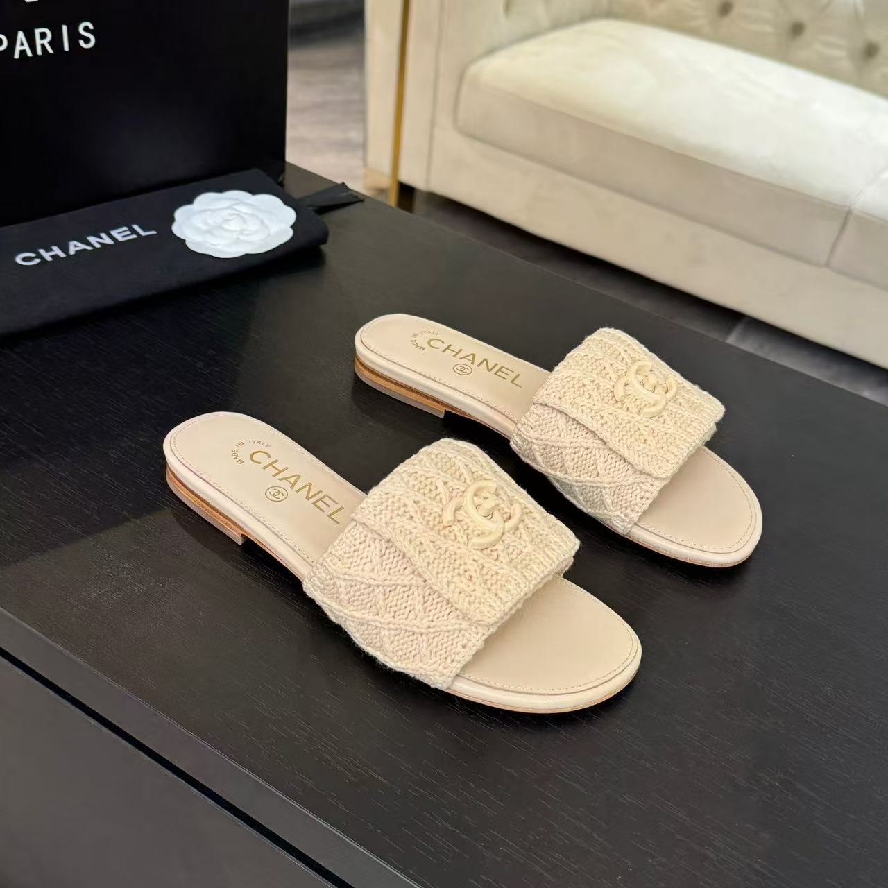 Ch*el slippers women(aaa)-014