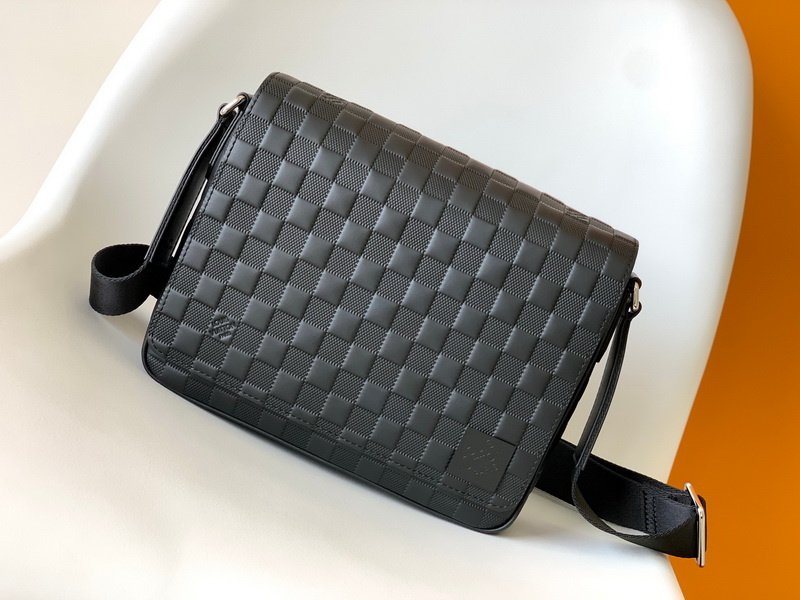 LV Handbags AAA(Men)-252