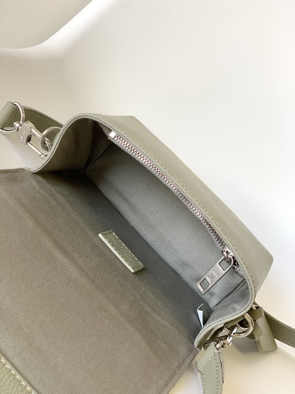 LV Handbags AAA(Women)-580