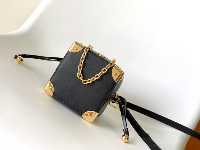 LV Handbags AAA(Women)-671