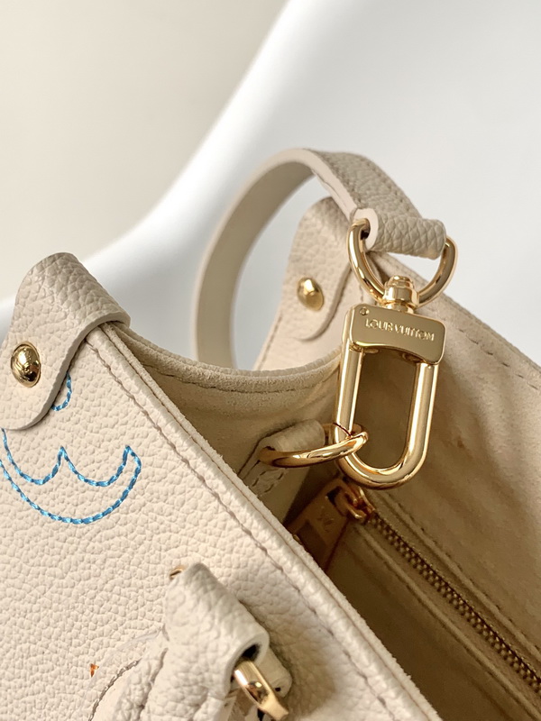 LV Handbags AAA(Women)-717