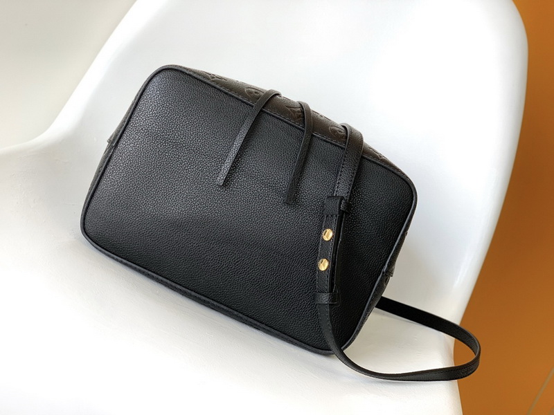 LV Handbags AAA(Women)-752