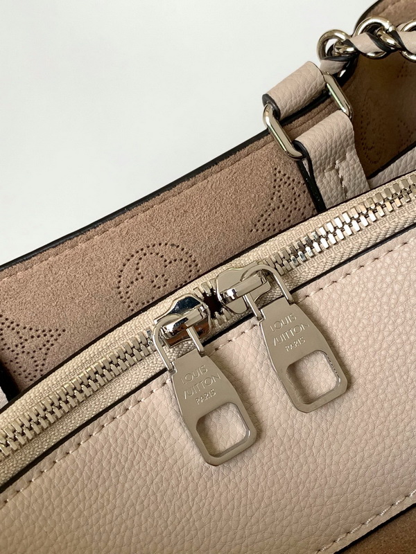 LV Handbags AAA(Women)-982