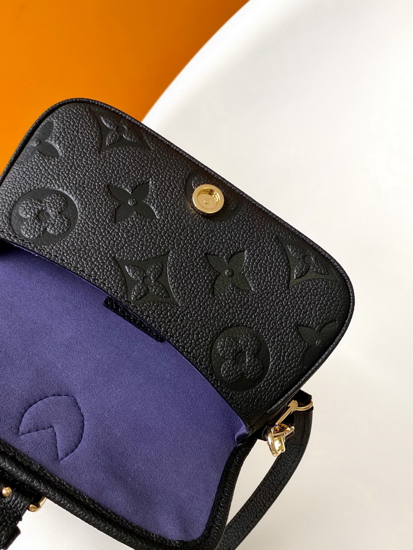 LV Bag-NFC(AAA)-079