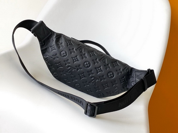 LV Bag-NFC(AAA)-136
