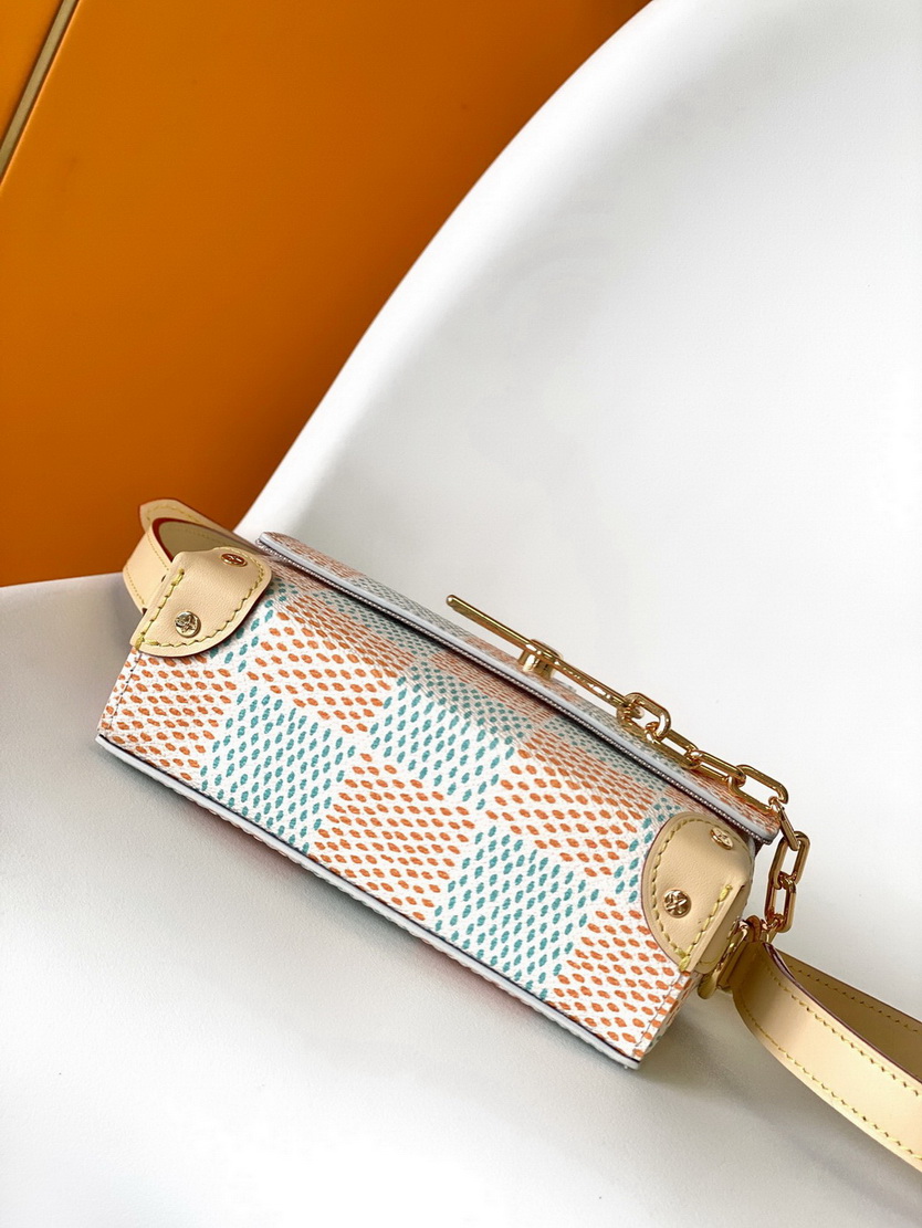 LV Bag-NFC(AAA)-217