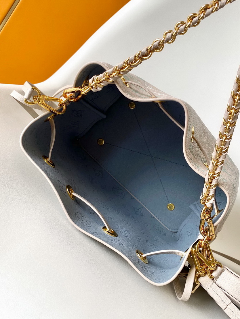 LV Bag-NFC(AAA)-541