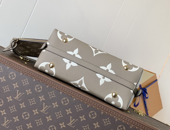 LV Bag-NFC(AAA)-595
