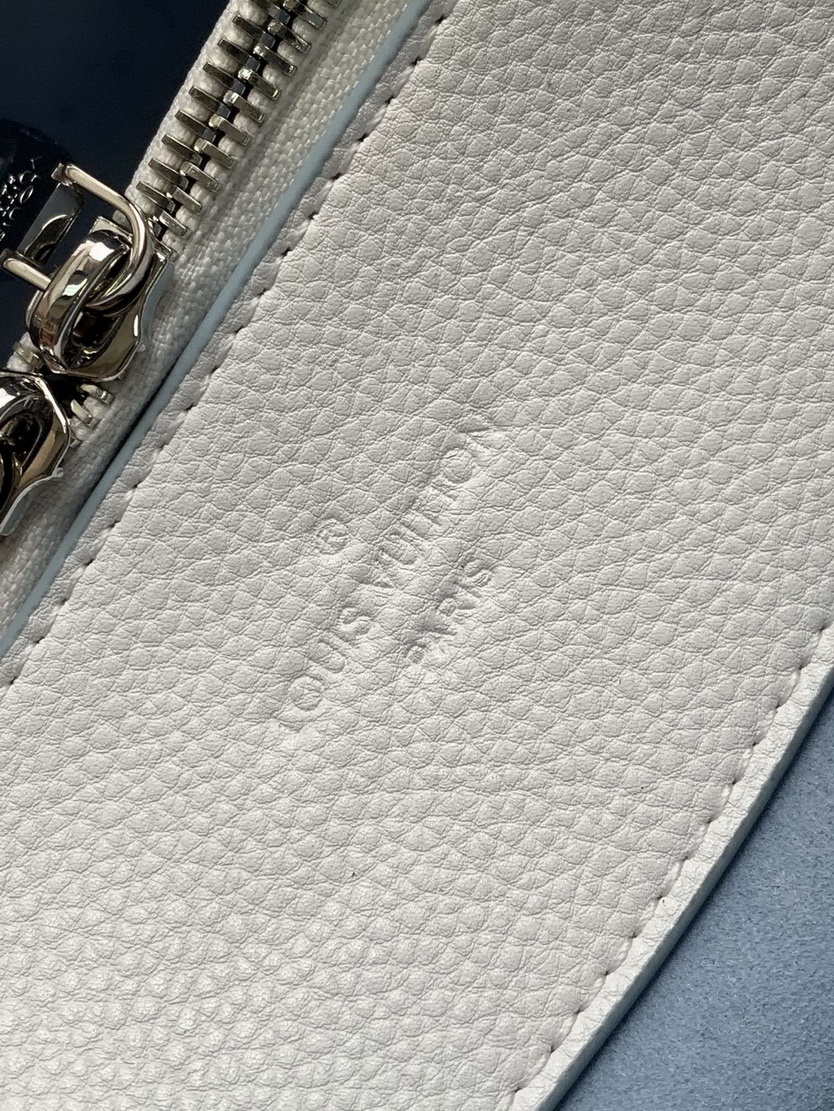 LV Bag-NFC(AAA)-622