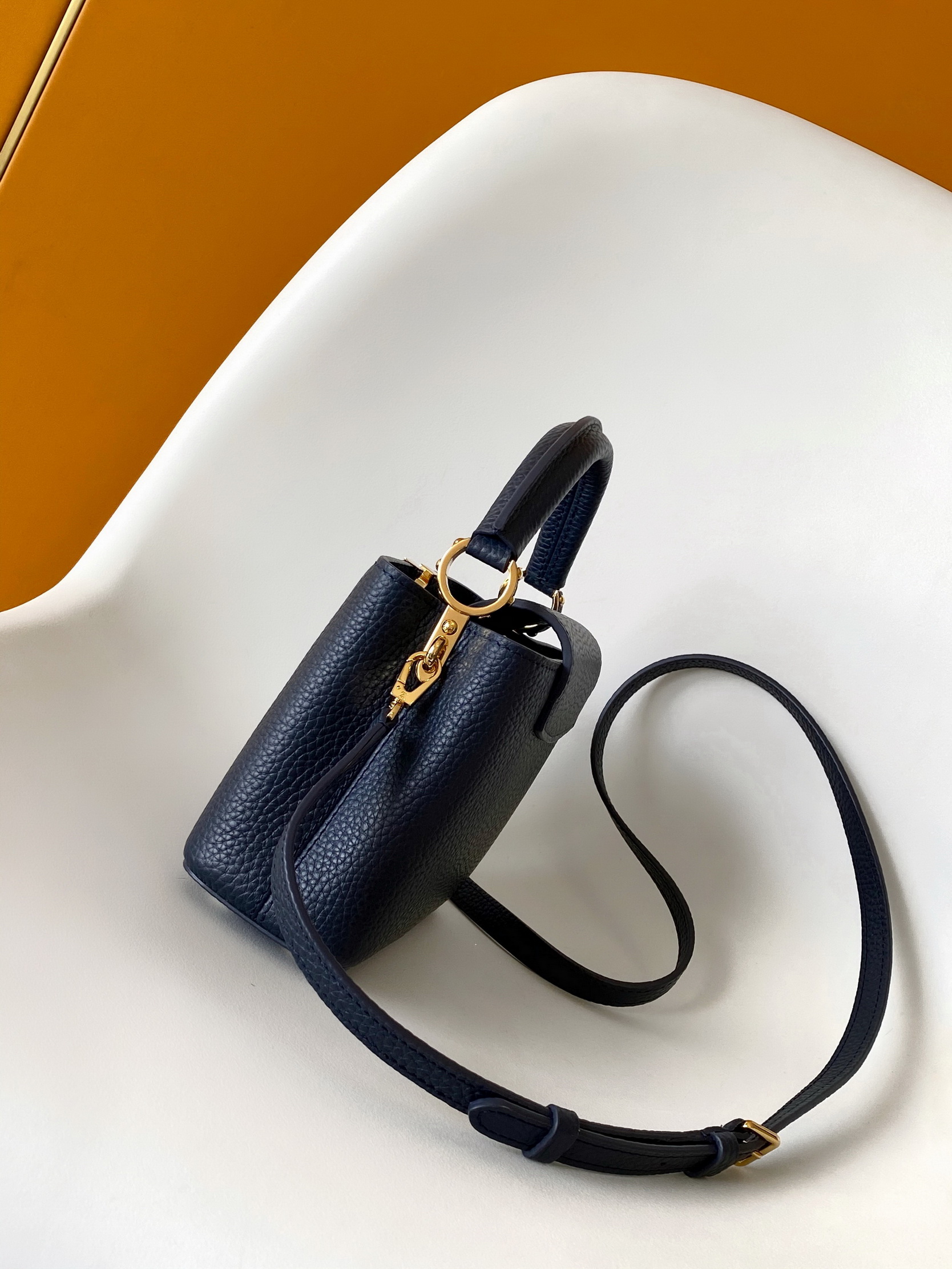 LV Bag-NFC(AAA)-677