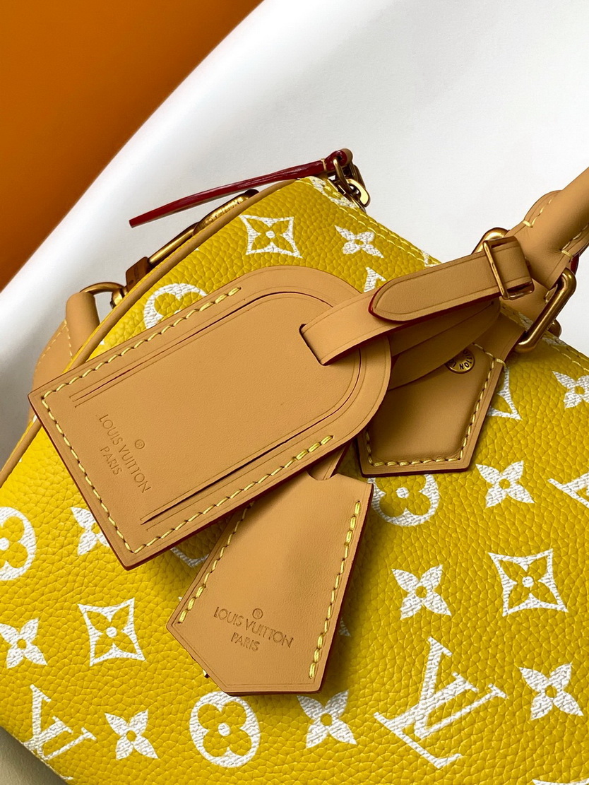 LV Bag-NFC(AAA)-686