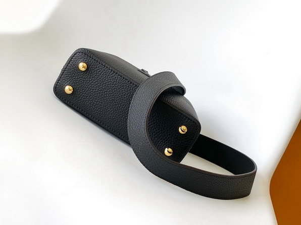 LV Bag-NFC(AAA)-689