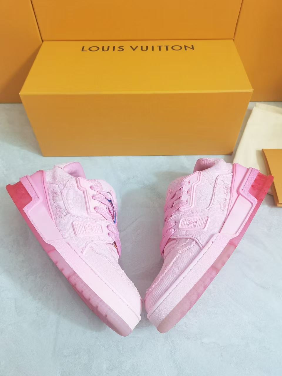 LV Shoes(AAA)-1080