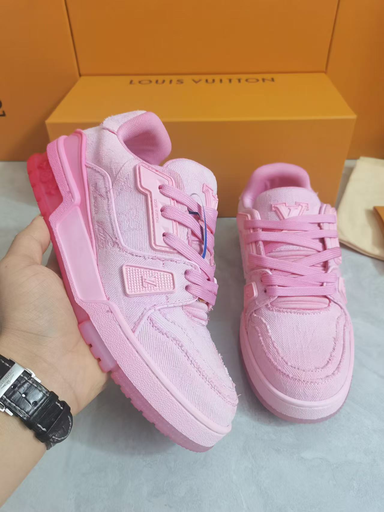 LV Shoes(AAA)-1080