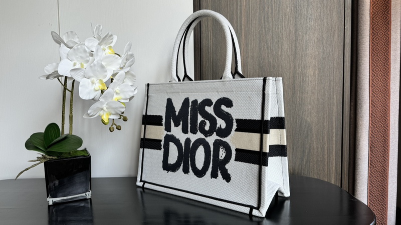 D*or handbags aaa(women)-598