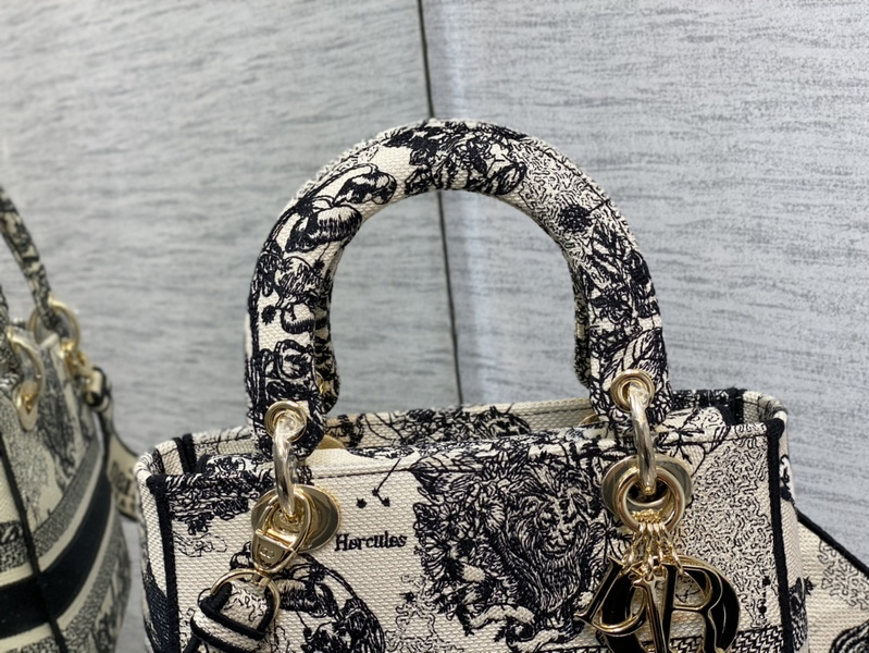 D*or handbags aaa(women)-666
