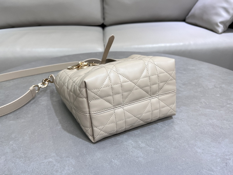 D*or handbags aaa(women)-685