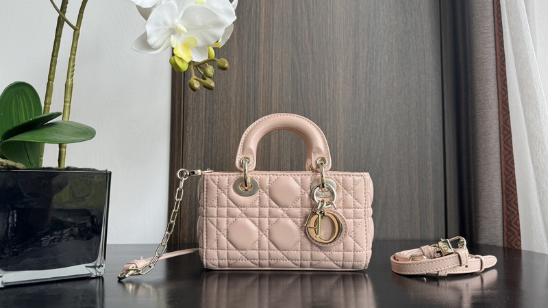 D*or handbags aaa(women)-700