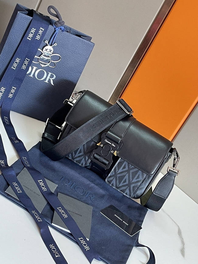 D*or handbags aaa(men)-016