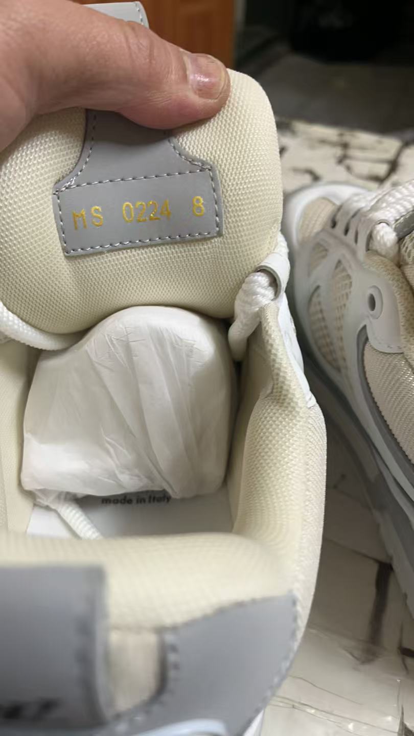 LV Shoes(AAA)-945