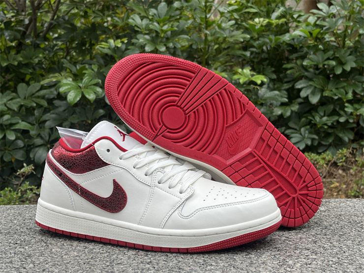 Air Jordan 1 Low-315