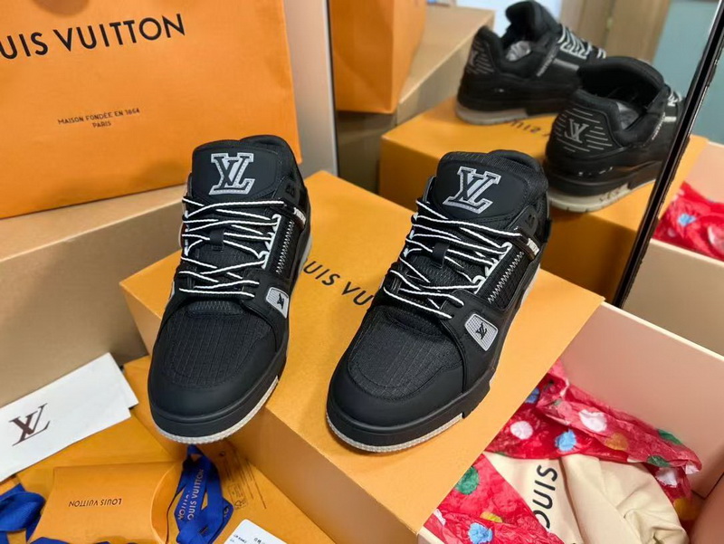 LV Shoes(AAA)-1110