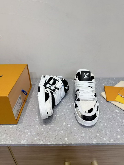 LV Shoes(AAA)-1112