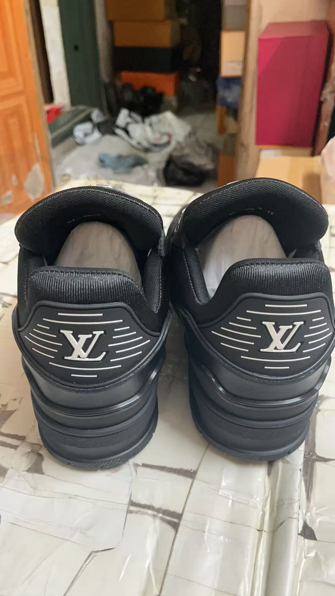 LV Shoes(AAA)-1140