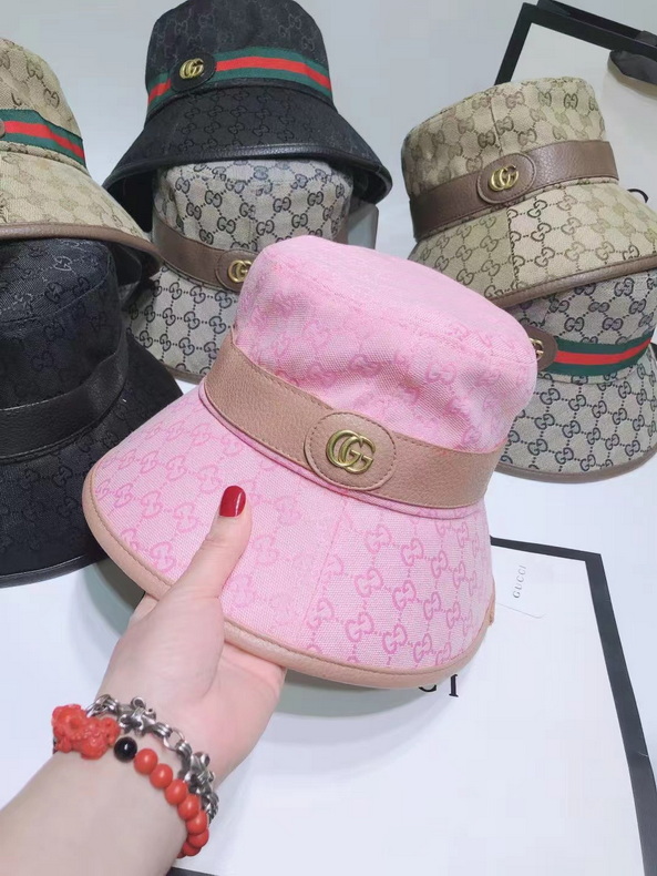 G*u*i cap-200