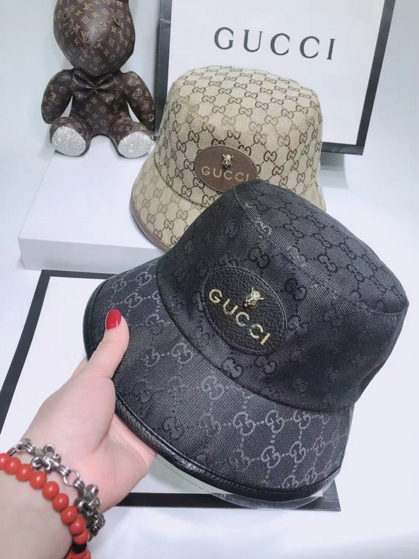 G*u*i cap-196