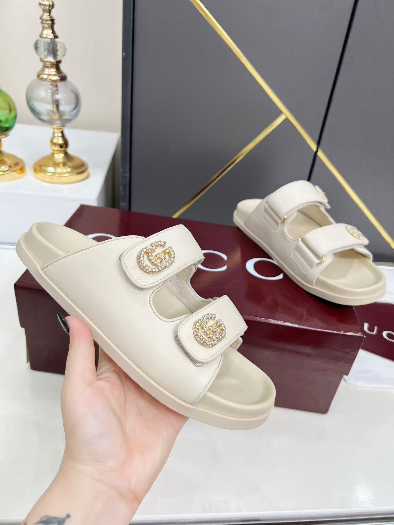 G*u*i slippers women(aaa)-185