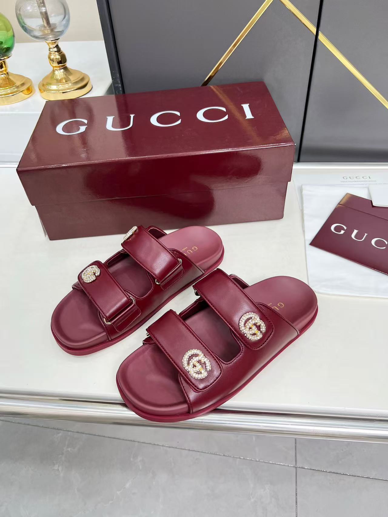 G*u*i slippers women(aaa)-187