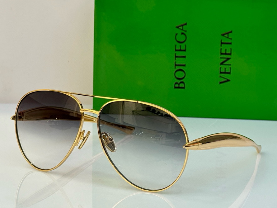 bo*te*ga Ve*ne*ta sunglasses(aaaa)-583