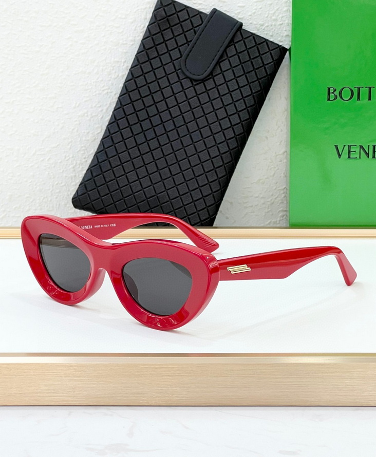 bo*te*ga Ve*ne*ta sunglasses(aaaa)-545