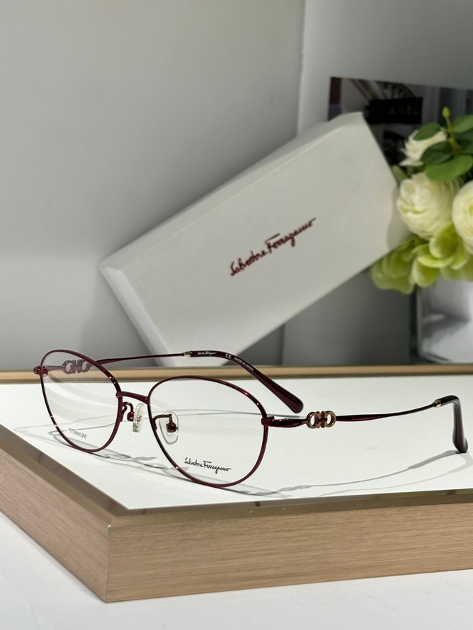 FERRAGAMO Sunglasses(AAAA)-394