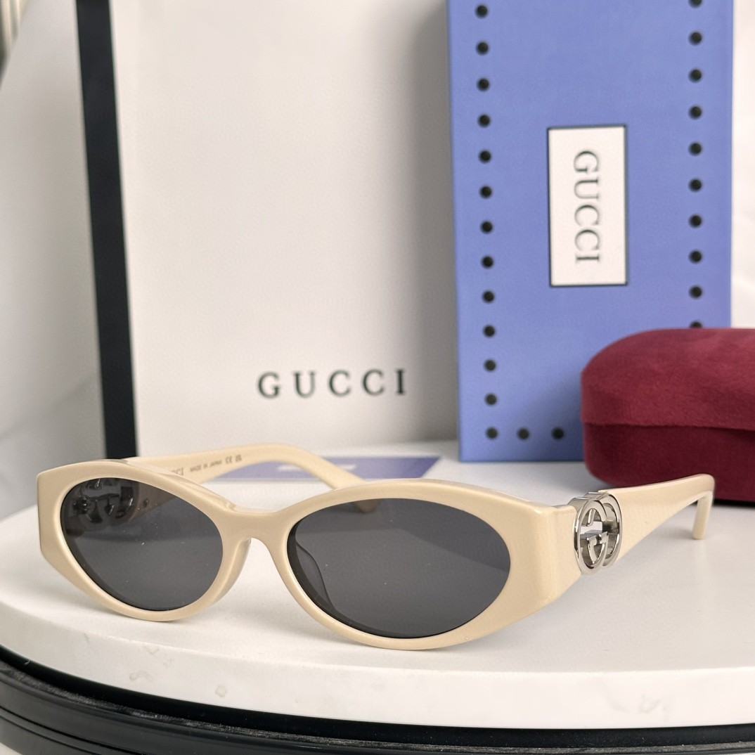 G*u*i sunglasses(aaaa)-3429