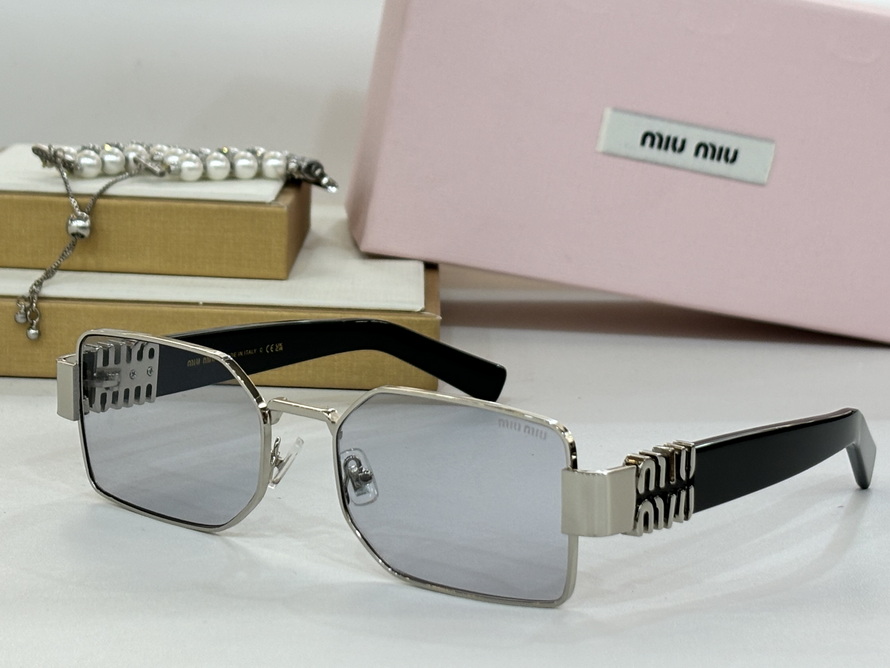 M*um*u sunglasses(aaaa)-667