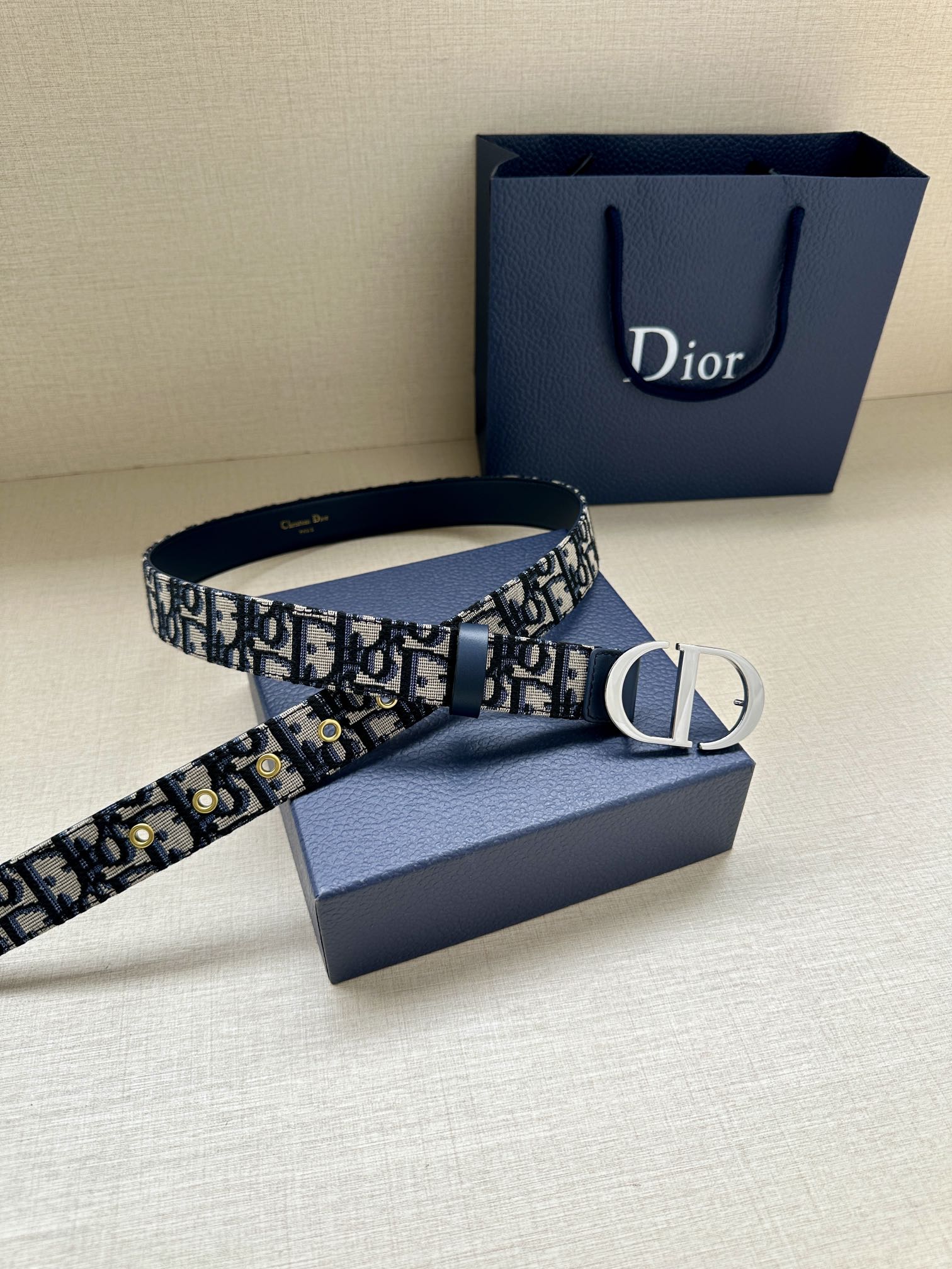 D*or belts(aaaaa)-457