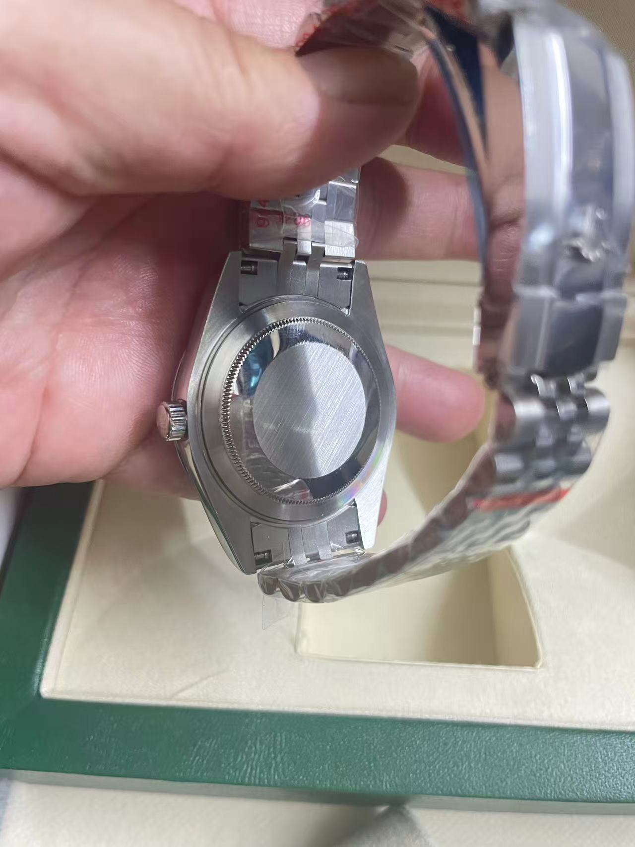 R*l*x watches-187