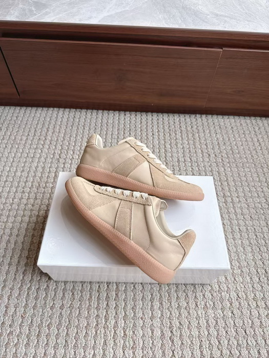 ma*s*n Ma*i*la shoes-019